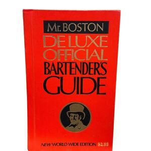 Old Mr. Boston De Luxe Official Bartender's Guide 57th Printing 1978 Hardback